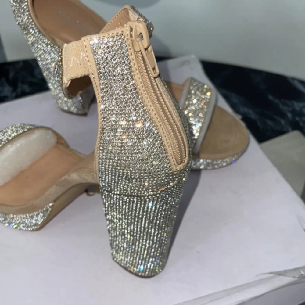 Women- Dress Shoes MADDEN GIRL SIREN Platform Rhinestone Sandal Silver Size 8 - Picture 8 of 12